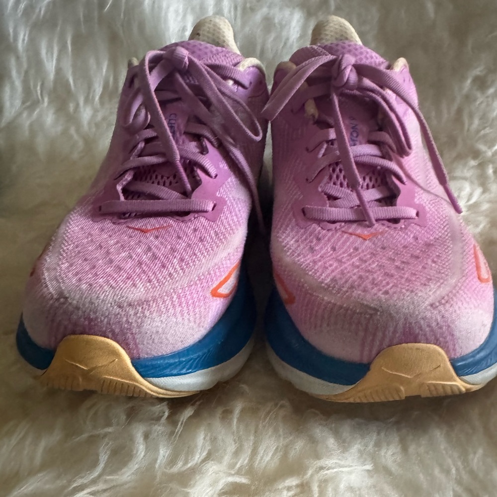 Hoka Clifton 9 Pink womens sneakers